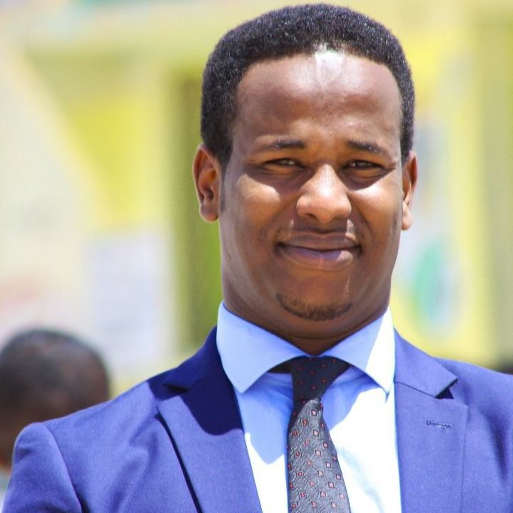 FARRIIN KU SOCOTA MADAXWEYNAHA LA DOORTAY